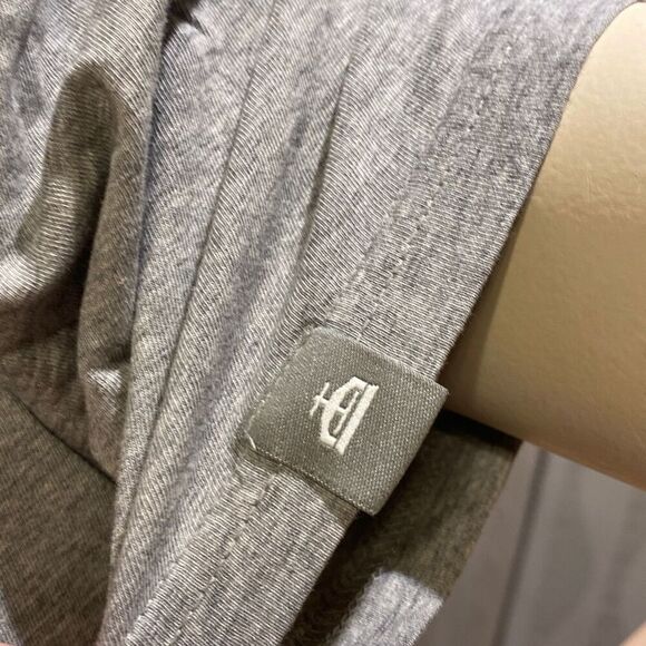 Typographia “45 RPM Vinyl Forever”, Medium Shortsleeved, Gray T-shirt, Unisex - Picture 9 of 13